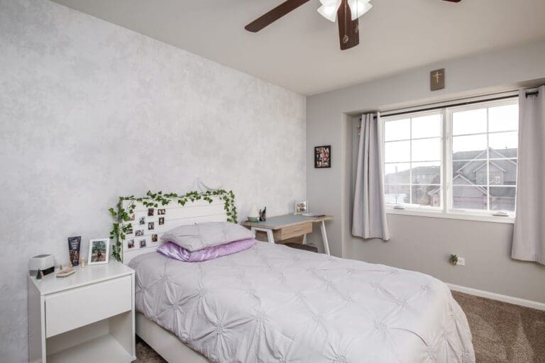25-web-or-mls-17707 Bishop Rd-20