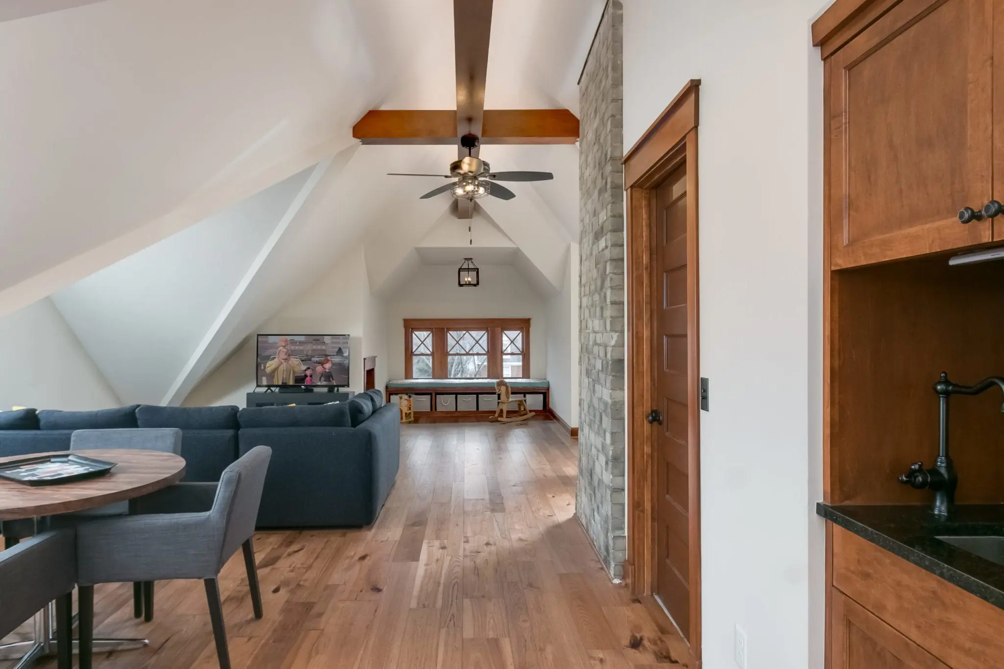 1403-Lincoln-Ave-11-1-scaled