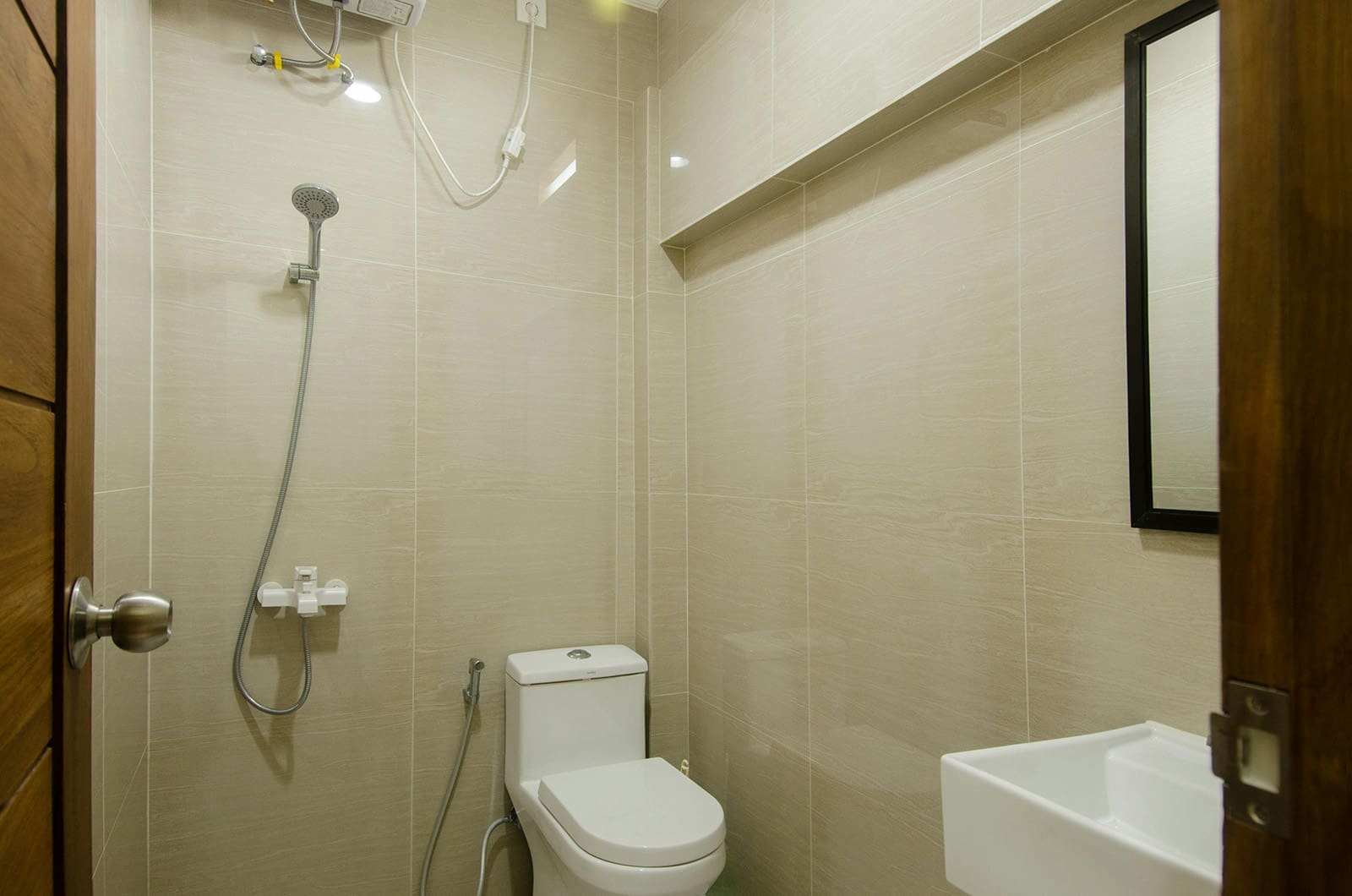 Small bathroom ideas include a wet room.
